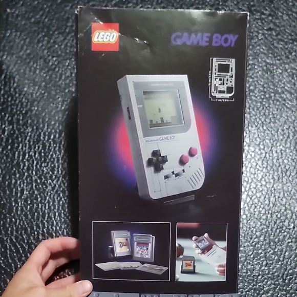 Lego x Nintendo Game Boy Gray and Red Set - BOX Only - Picture 4 of 4